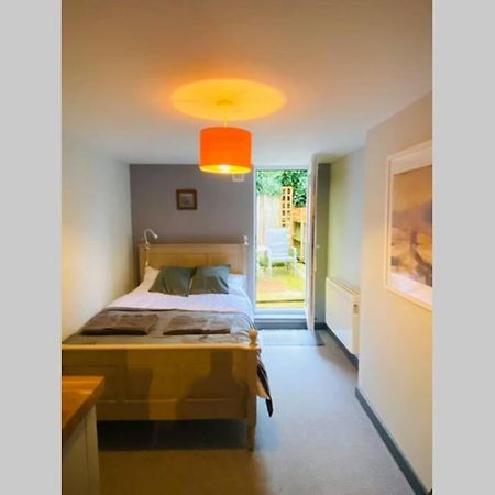 Beautiful Ground Floor Apartment In St Leonards Екстер'єр фото
