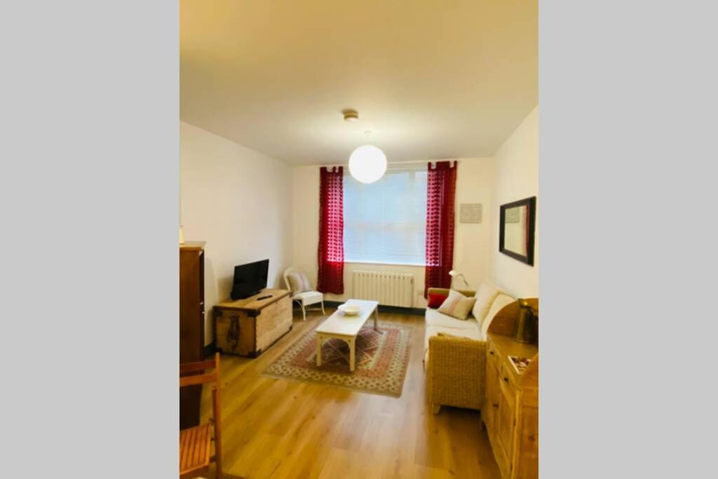 Beautiful Ground Floor Apartment In St Leonards Екстер'єр фото